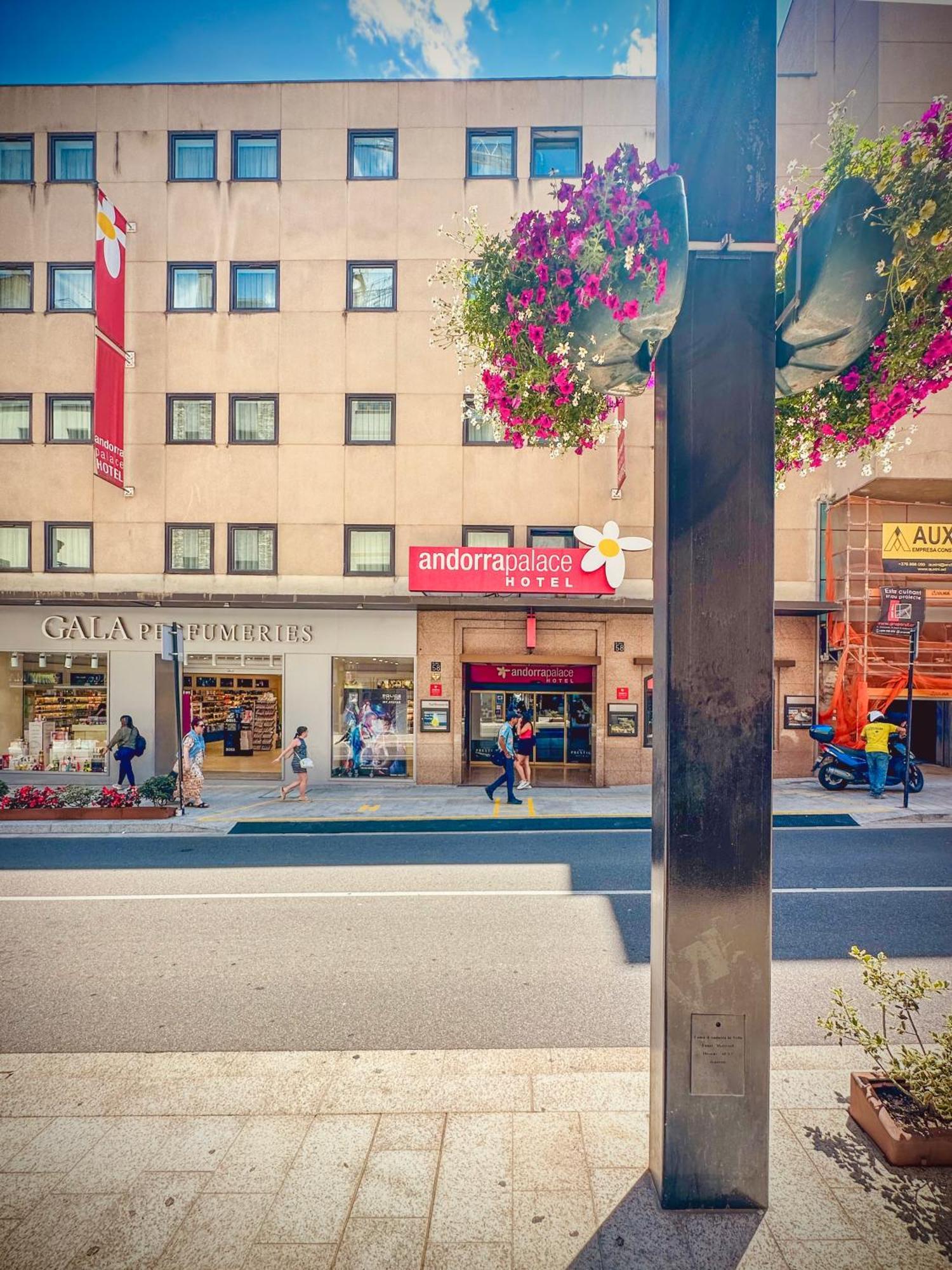 Andorra Palace Экстерьер фото